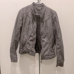 Grey leather jacket with furry lining, size medium
